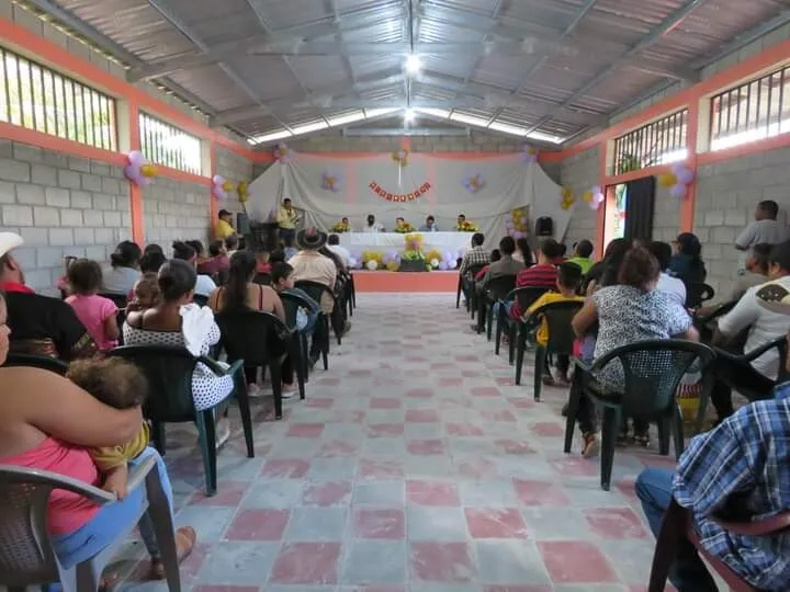 Alcaldía de Comayagua construye amplio Centro Comunal en la colonia 22 de febrero 01