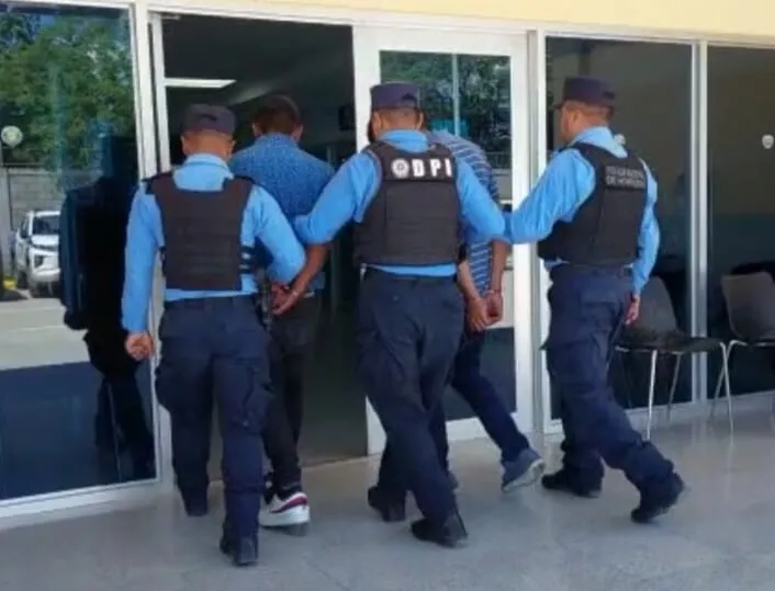 Policía Nacional detiene a dos supuestos miembros de la banda delictiva El Chino por la muerte de madre e hija en Taulabé, Comayagua-1